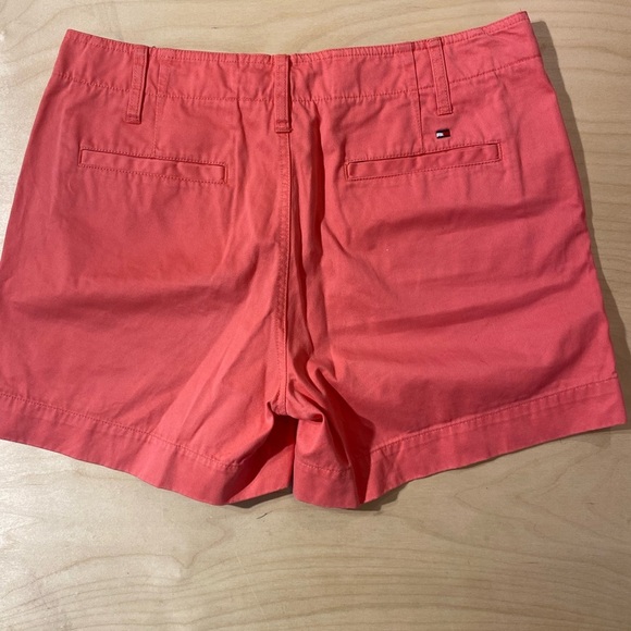 Tommy Hilfiger Shorts size 10 (JG) - Picture 6 of 8
